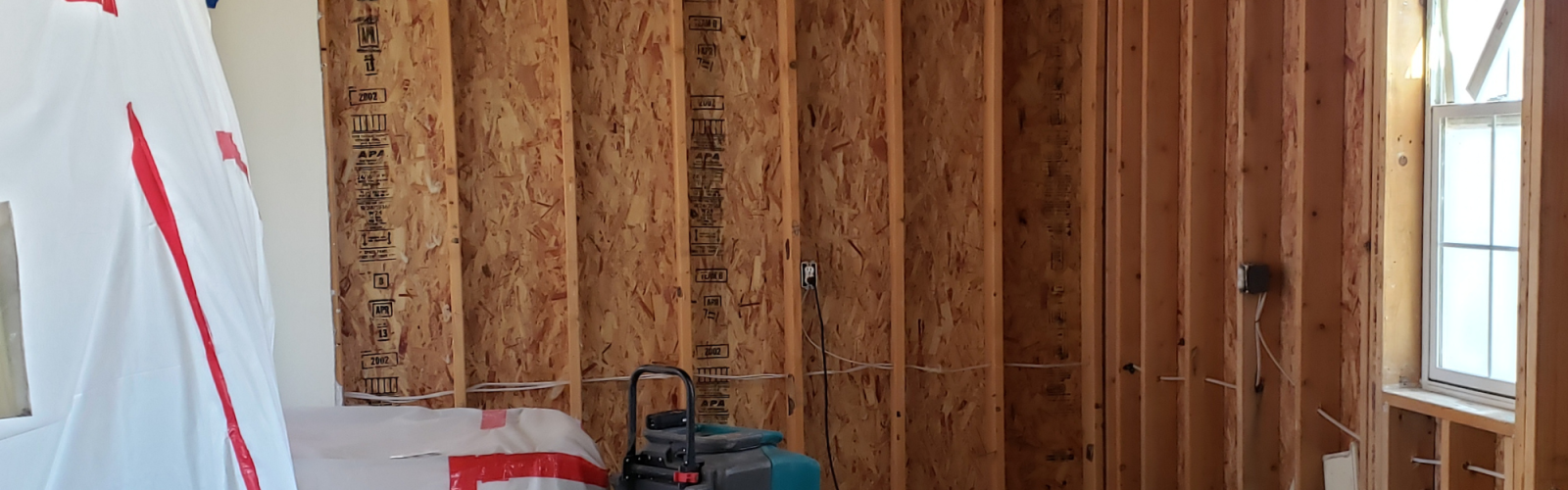 Mold reme (40 x 12 in) (15 x 15 in)